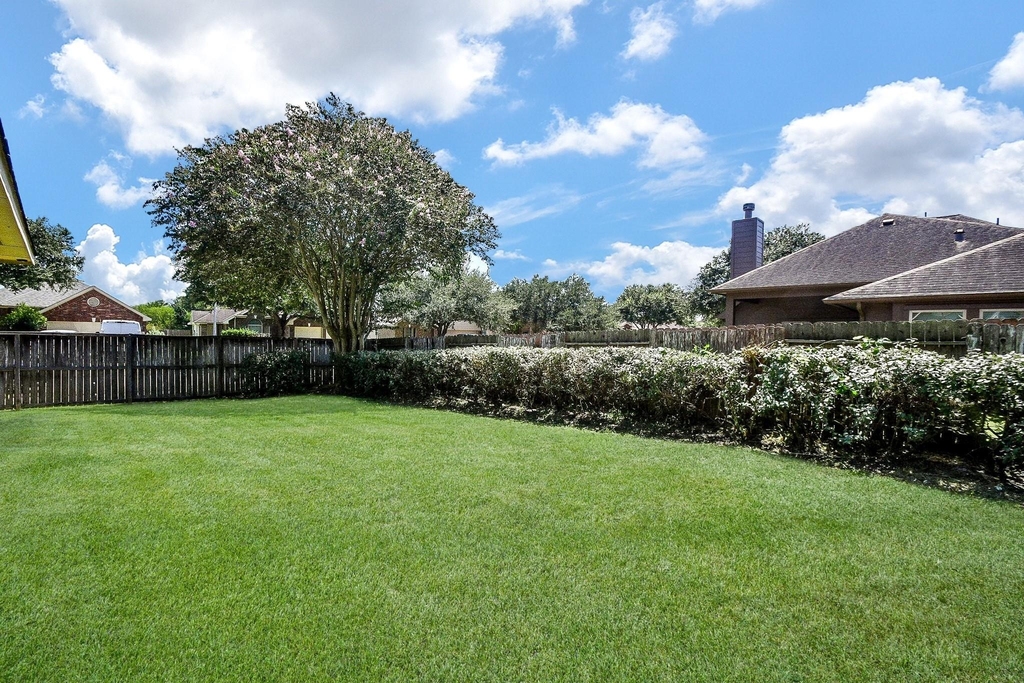 6030 Wildbriar Lane - Photo 34