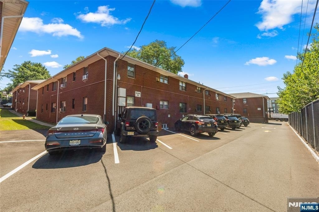 204 Terhune - Photo 12
