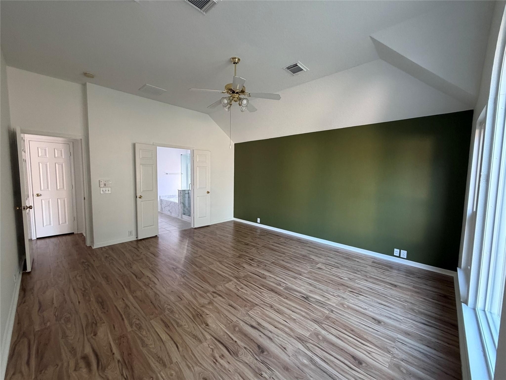 19026 Northcanyon Drive - Photo 10
