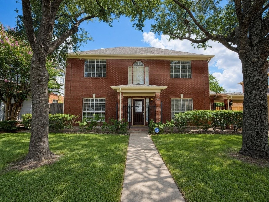 3411 Ashfield Drive - Photo 0