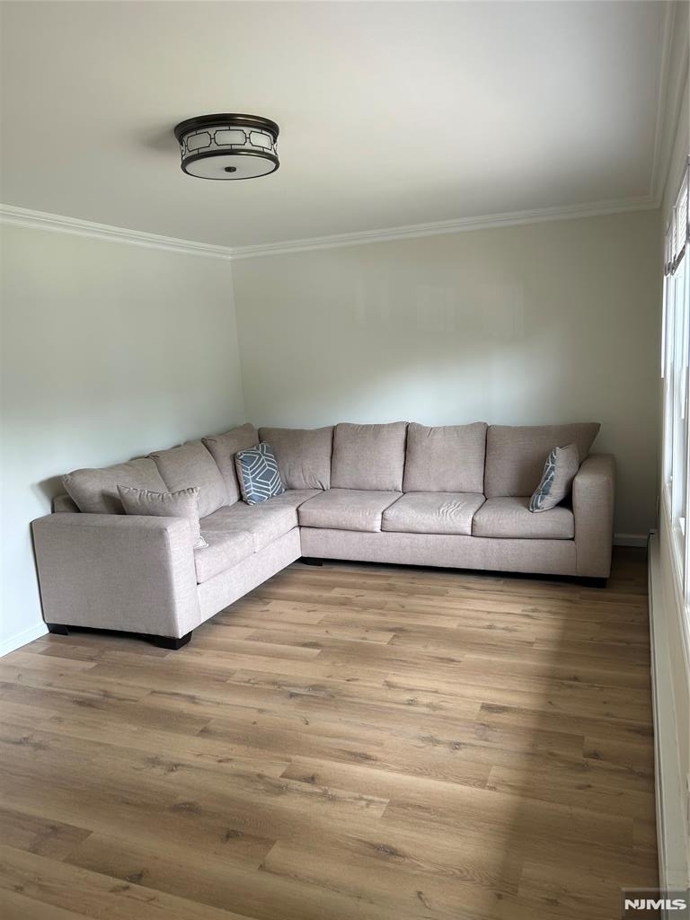50 Crescent - Photo 1