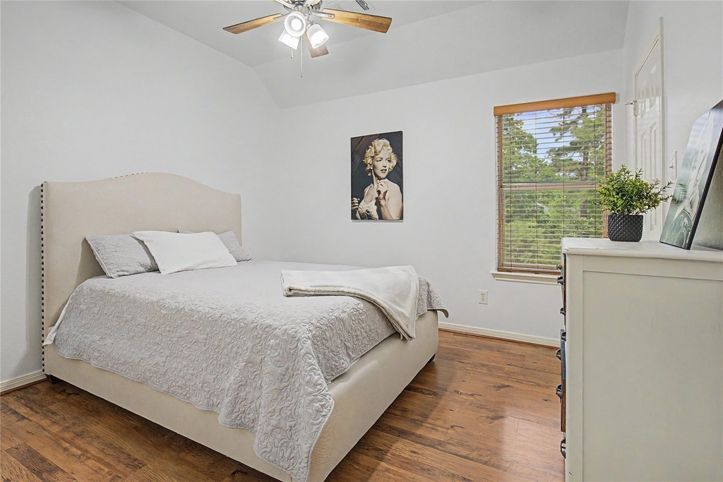 203 Mapleleaf Street - Photo 29