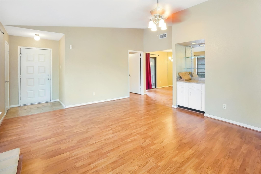 8100 Cambridge Street - Photo 8