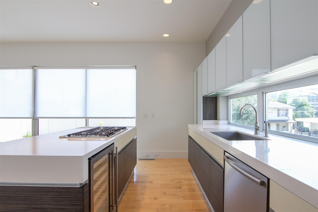 5301 Chenevert Street - Photo 17
