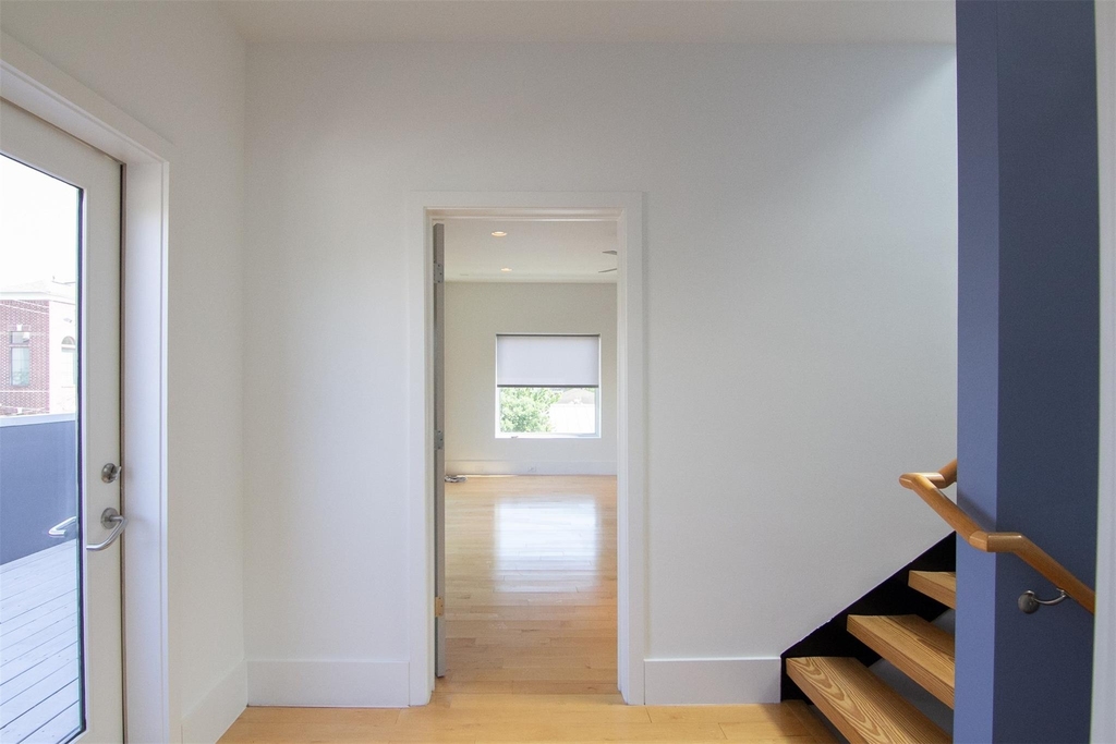 5301 Chenevert Street - Photo 23