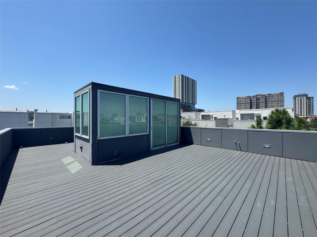5301 Chenevert Street - Photo 39