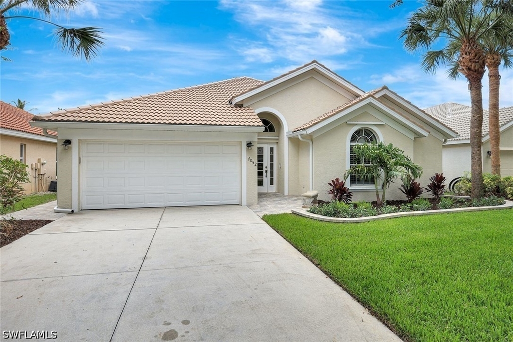 7052 Timberland Circle - Photo 3
