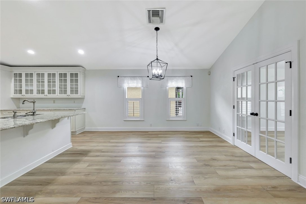 7052 Timberland Circle - Photo 18