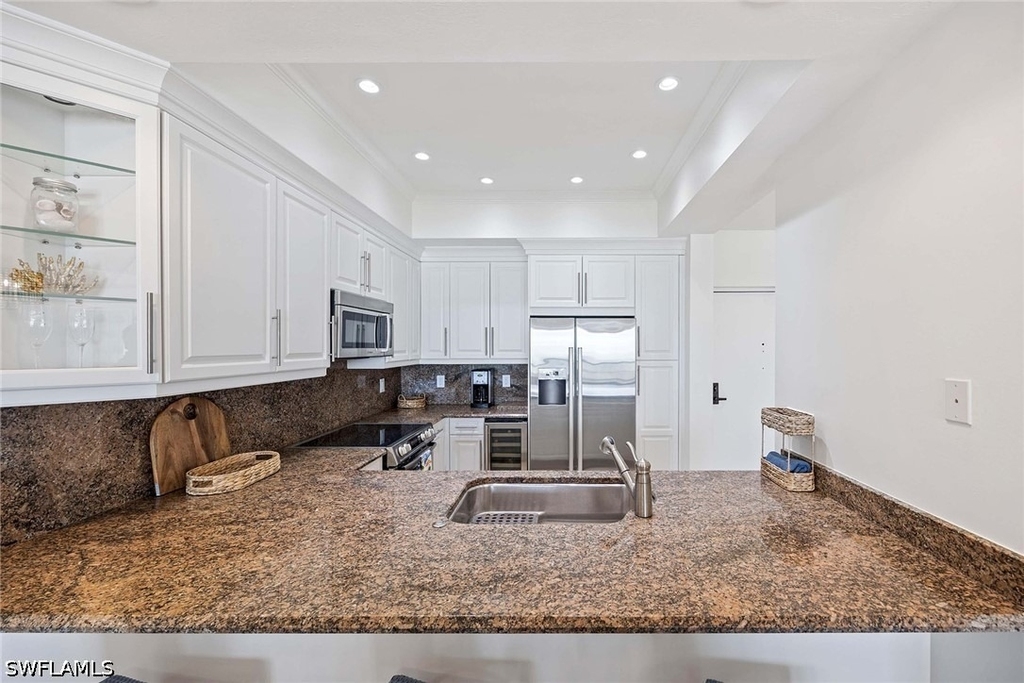 100 N Collier Boulevard - Photo 13