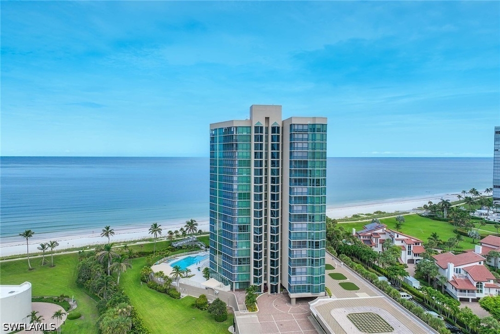 4651 Gulf Shore Boulevard N - Photo 0