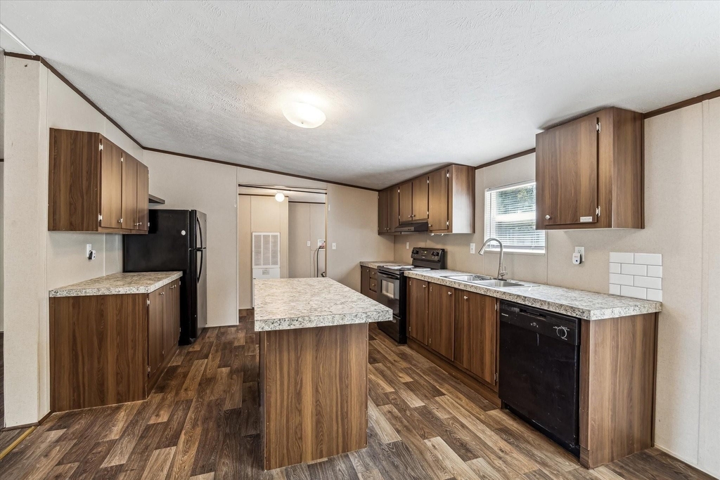 21144 Live Oak - Photo 3