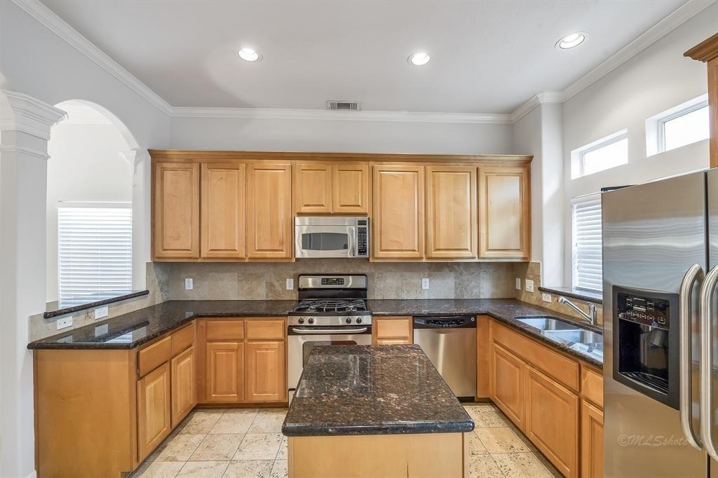 126 Detering Street - Photo 10