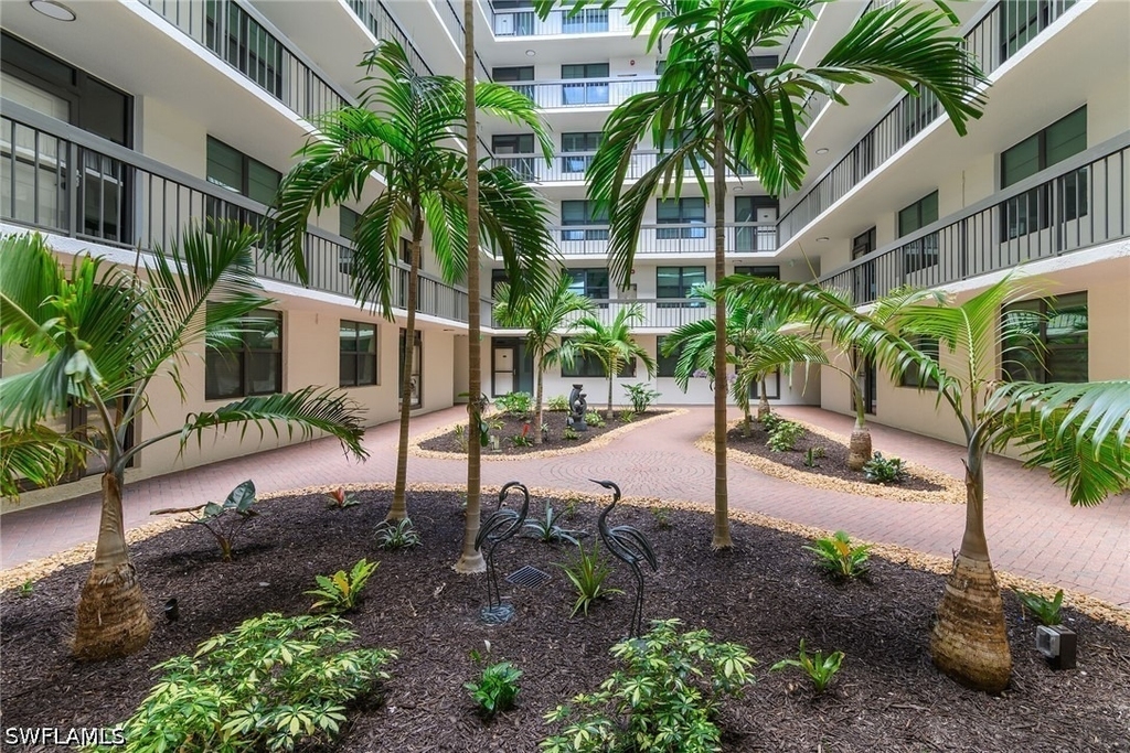 591 Seaview Court - Photo 28