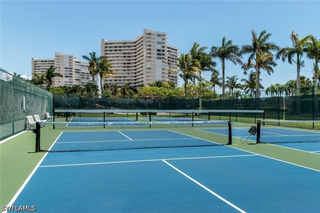 591 Seaview Court - Photo 36