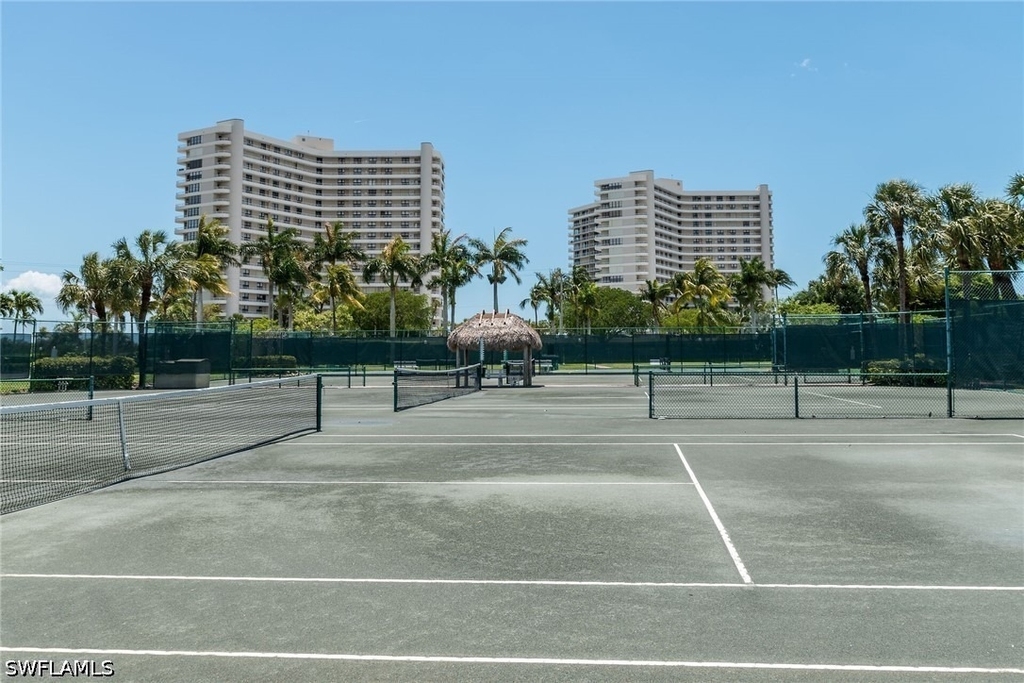 591 Seaview Court - Photo 35
