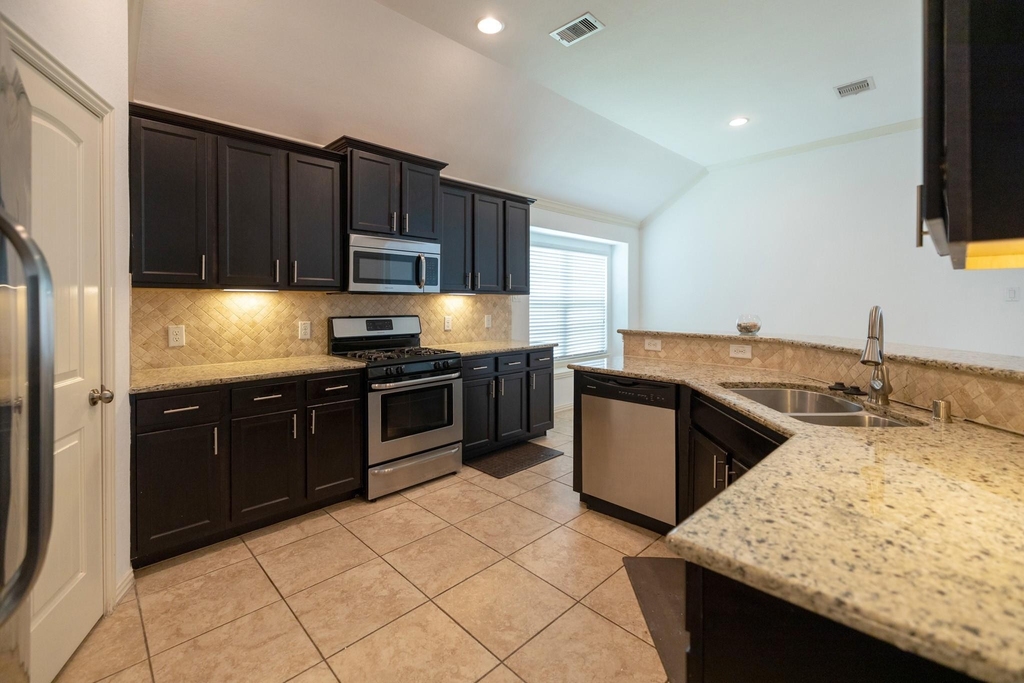 1822 Olive Pine Drive - Photo 9