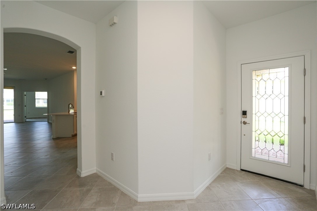 2599 Vine Avenue - Photo 6