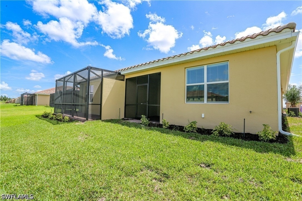 2599 Vine Avenue - Photo 36
