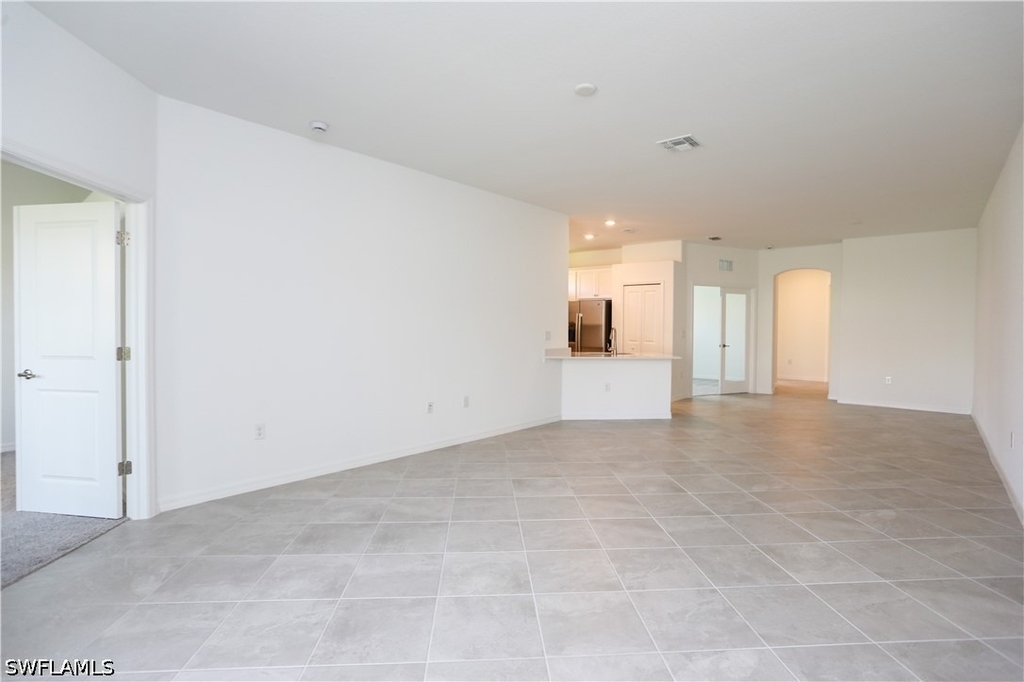 2599 Vine Avenue - Photo 12