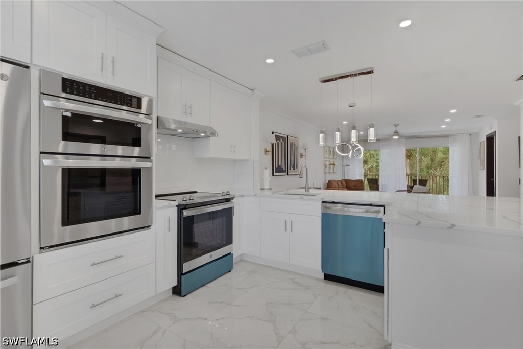 620 Luisa Court - Photo 0