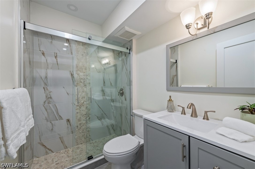2170 Gulf Shore Boulevard N - Photo 4