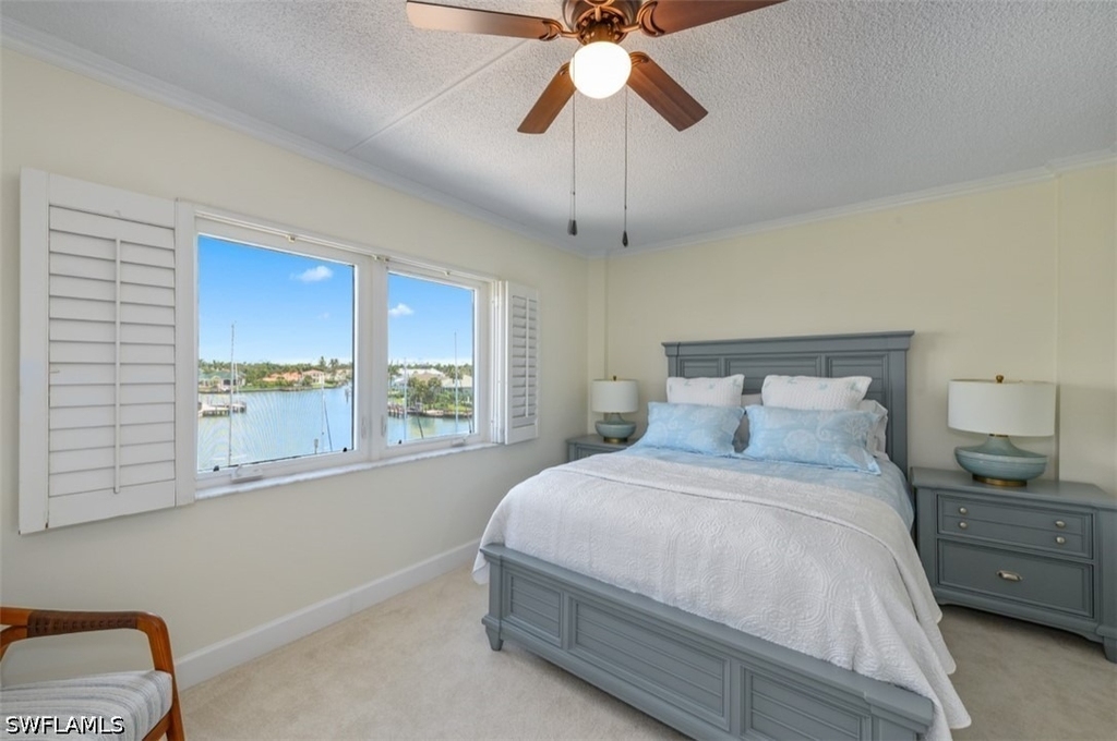 2170 Gulf Shore Boulevard N - Photo 2