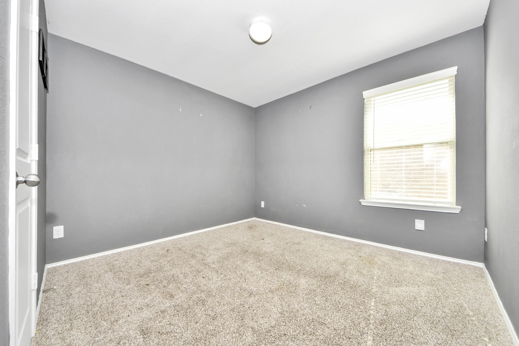 23431 Harrow Field Lane - Photo 28