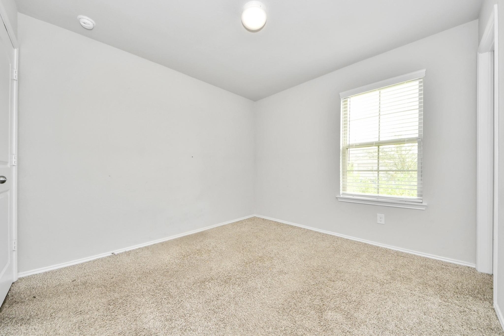 23431 Harrow Field Lane - Photo 29