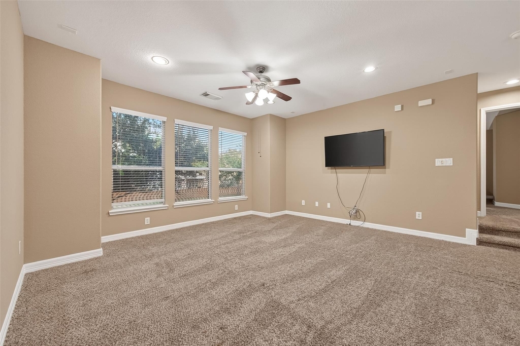 21103 Falcon Creek Court - Photo 31