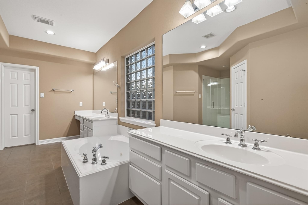 21103 Falcon Creek Court - Photo 24