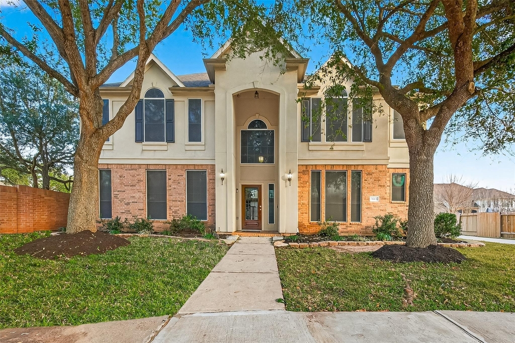 21103 Falcon Creek Court - Photo 0
