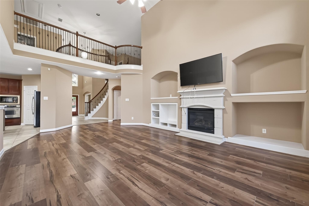 21103 Falcon Creek Court - Photo 7