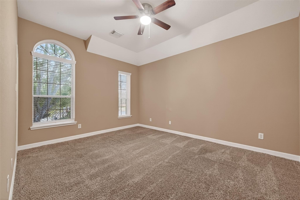 21103 Falcon Creek Court - Photo 32