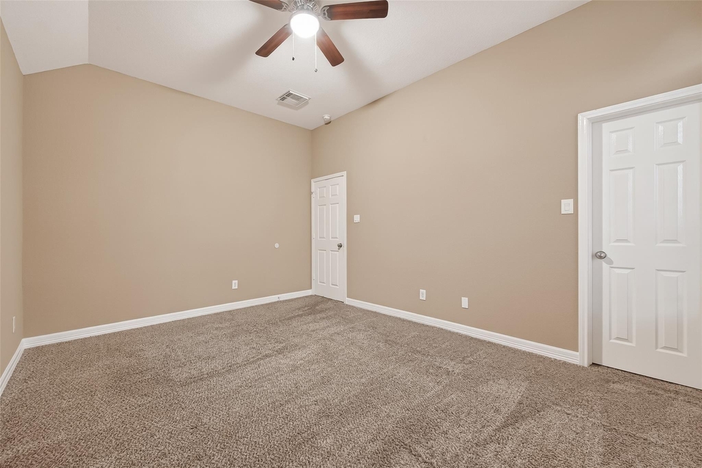 21103 Falcon Creek Court - Photo 33