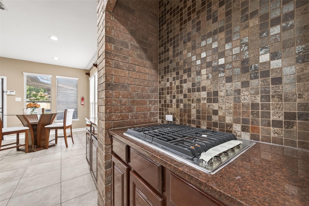21103 Falcon Creek Court - Photo 14
