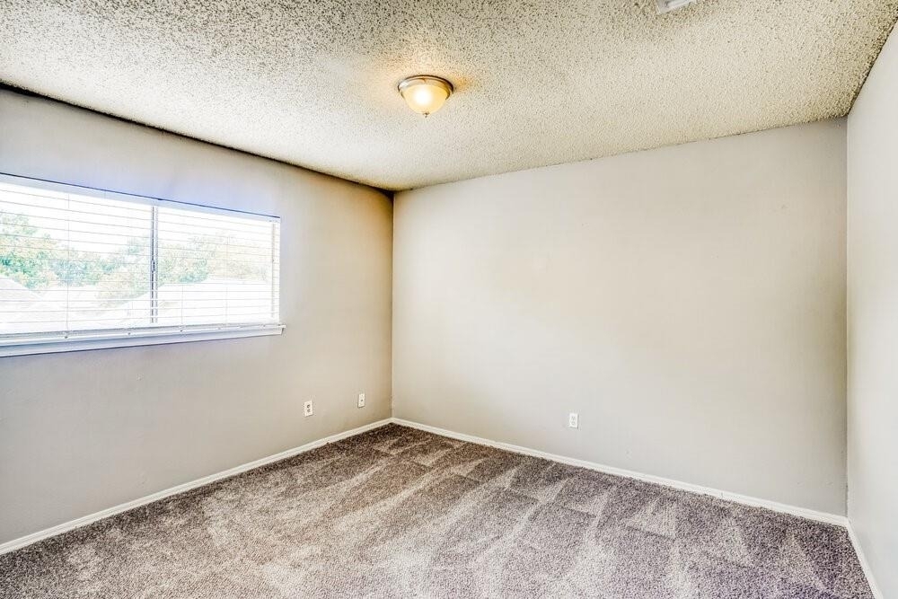 11830 Perry Road - Photo 12