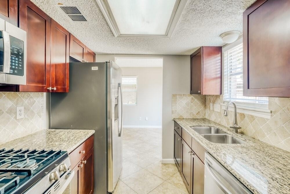 11830 Perry Road - Photo 7