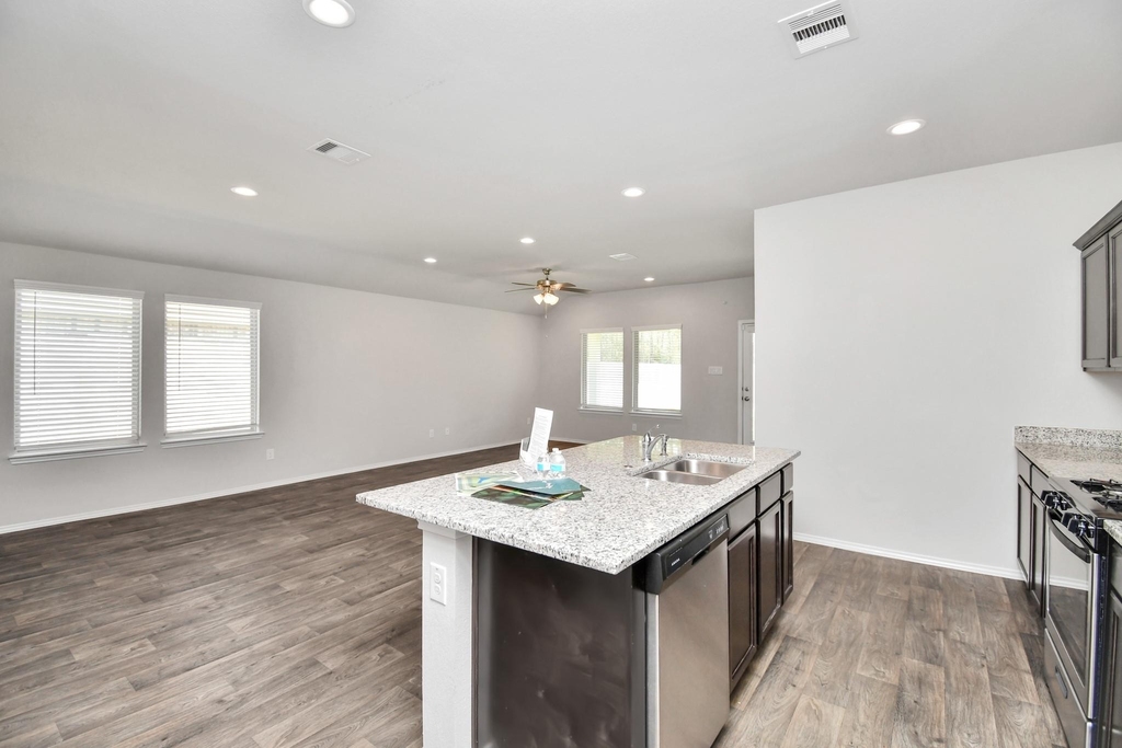 14059 W Crystal Cave Lane - Photo 18