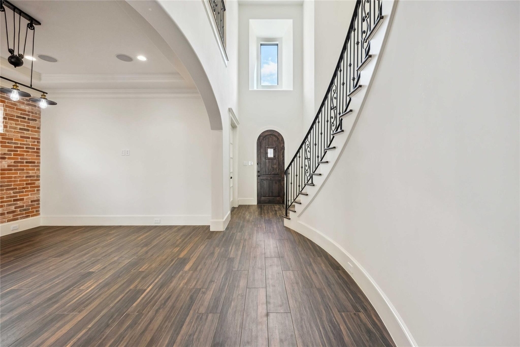 215 Malone Street - Photo 8