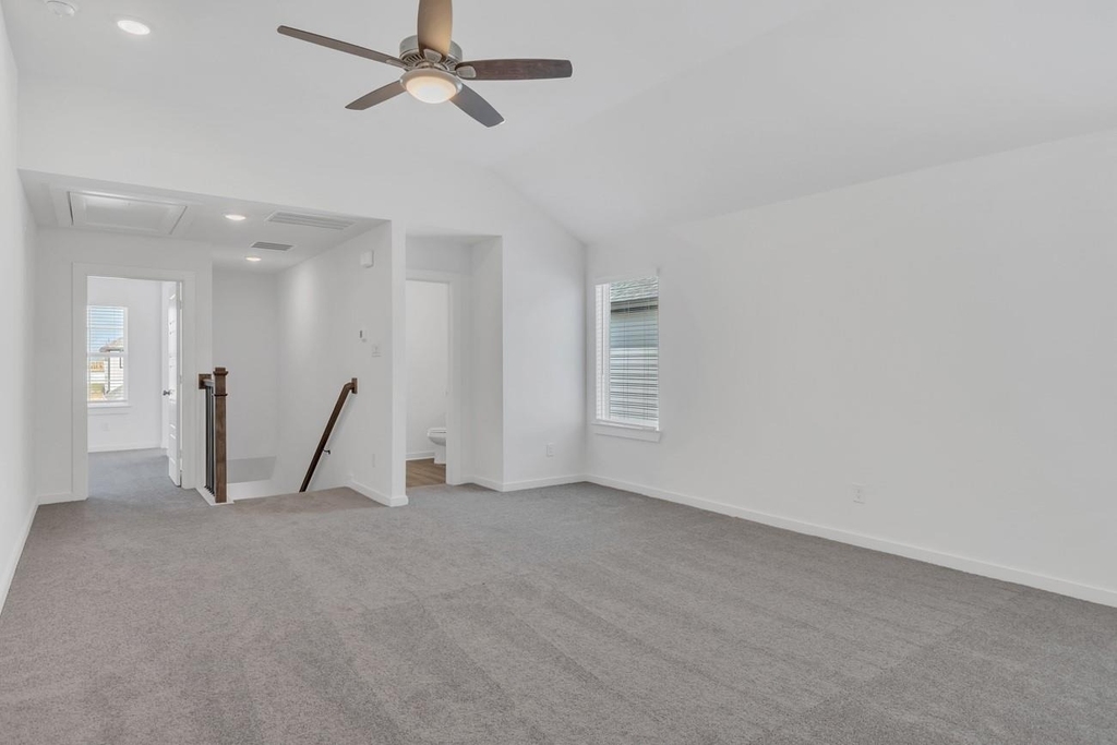 8026 Kay Harbor Drive - Photo 19