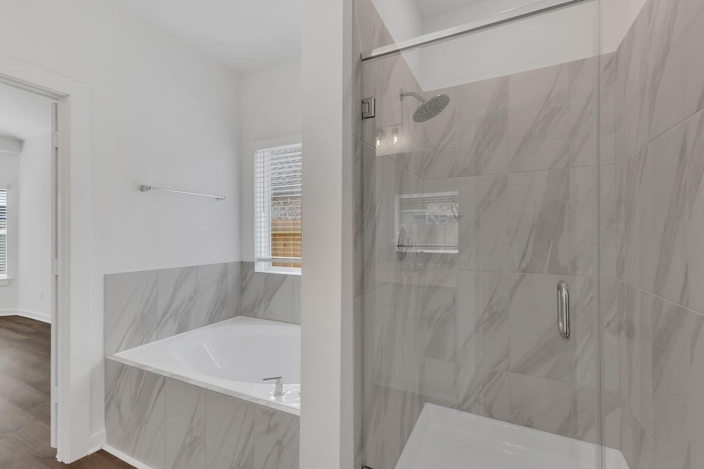 8026 Kay Harbor Drive - Photo 15