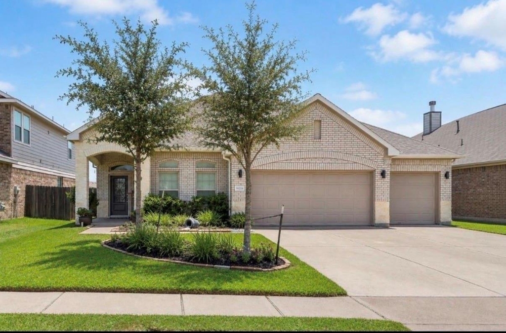 16226 Amber Brown Drive - Photo 0