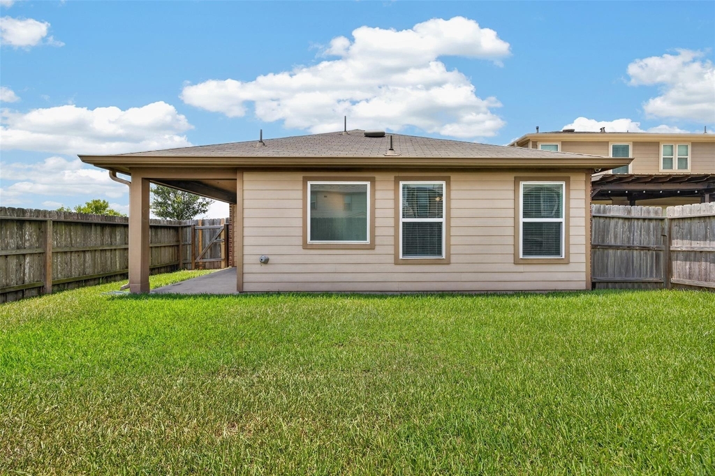 5202 Pine Forest Ridge Street - Photo 36