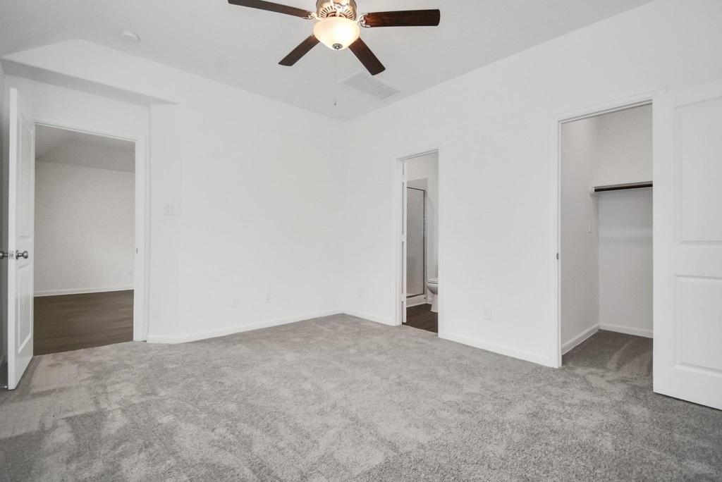 15826 Menlow Bend Drive - Photo 19