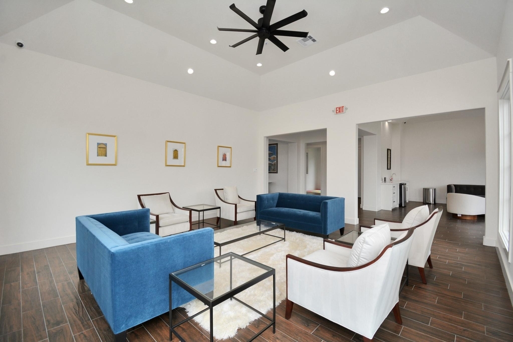 15826 Menlow Bend Drive - Photo 34