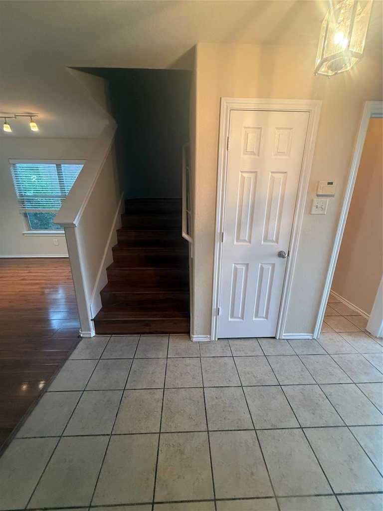 22607 Banter Point Lane - Photo 9