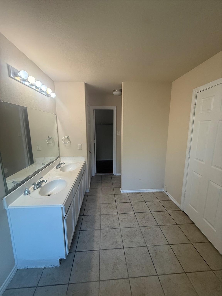 22607 Banter Point Lane - Photo 8