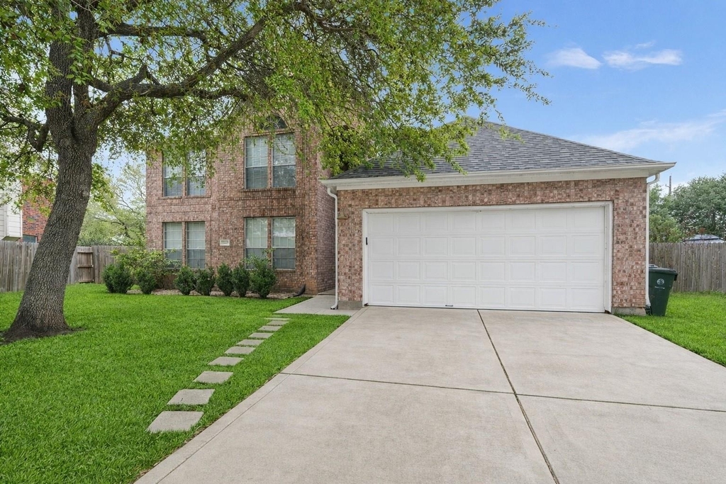 2623 Pine Shadows Drive - Photo 16