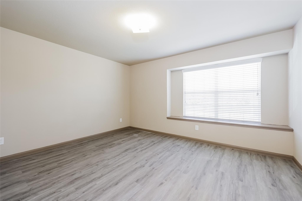 2422 Gibbs Bend Court - Photo 8