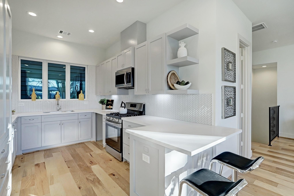 2914 Cline Street - Photo 17